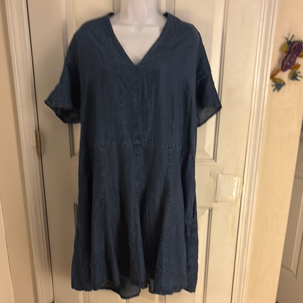 Chic Denim V-Neck Dress with Belt